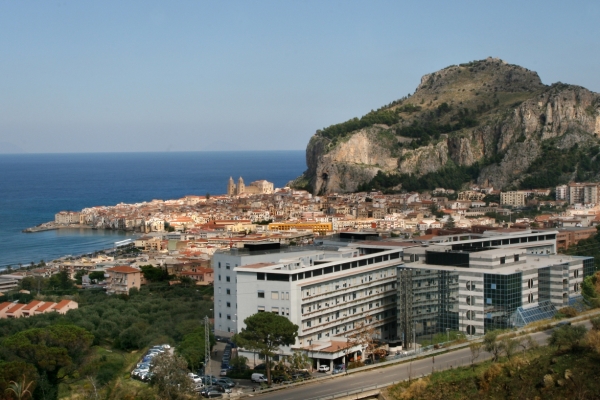Coronavirus, Cefalù: nove sindaci donano respiratore all’Ospedale Giglio