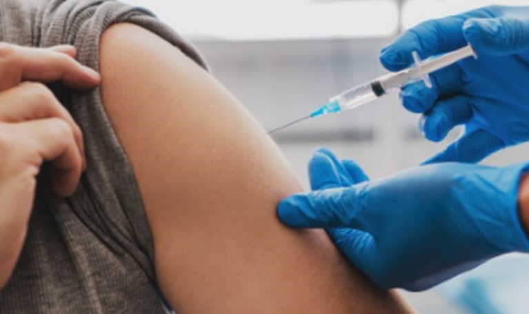 Vaccinazioni anti Covid-19, le proposte operative di Osservatorio Malattie Rare
